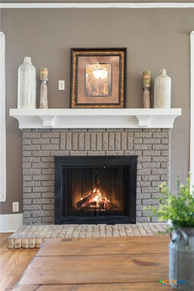 208 5 Th St, House other with 4 bedrooms, 3 bathrooms and null parking in Lampasas TX | Image 11
