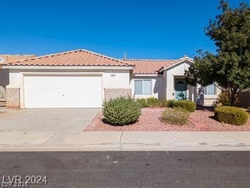 1424 Bugle Boy Dr, Henderson, NV, 89014-6097 | Card Image