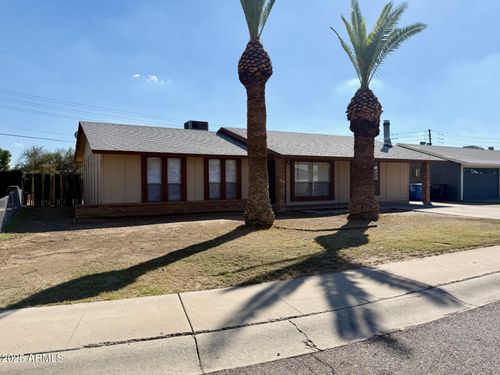 8931 W Monterosa St, Phoenix, AZ, 85037-2039 | Card Image