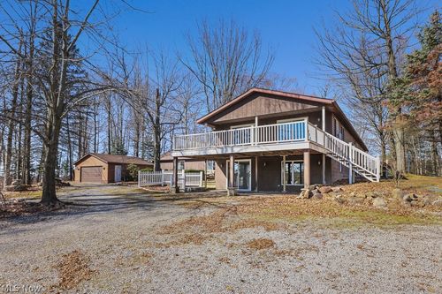 13881 Salem Church St Ne, Paris, OH, 44669-9710 | Card Image