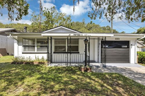 5539 Bertsville Rd, Lady Lake, FL, 32159-4110 | Card Image