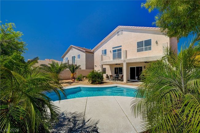 8112 Jasmine Hollow Ct, House other with 3 bedrooms, 3 bathrooms and null parking in Las Vegas NV | Image 47
