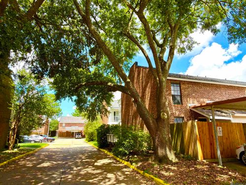 4384 Stumberg Ln, Baton Rouge, LA, 70816-6521 | Card Image