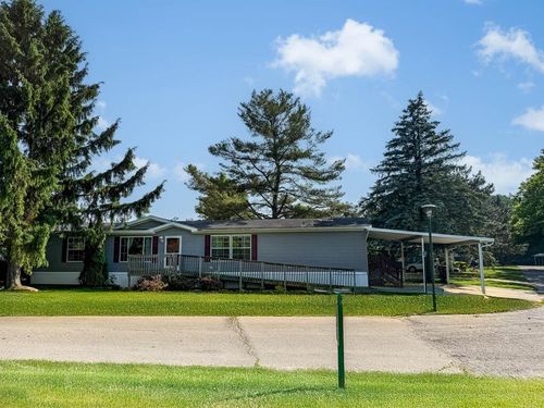 12 Parkwood Dr, Saint Louis, MI, 48880-1042 | Card Image