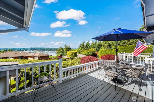 5819 18th Street Ct Nw, Gig Harbor, WA, 98335-7526 | Card Image