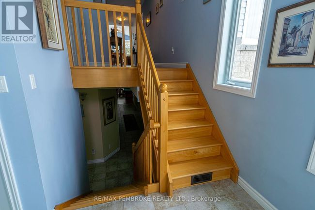 115 Island View Dr, House other with 3 bedrooms, 3 bathrooms and 15 parking in Golden Lake ON | Image 8