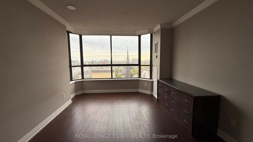 ph3-280 Simcoe St, Toronto, ON, M5T2Y5 | Card Image