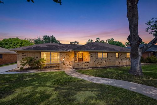 6248 Winifred Dr, Fort Worth, TX, 76133-3423 | Card Image