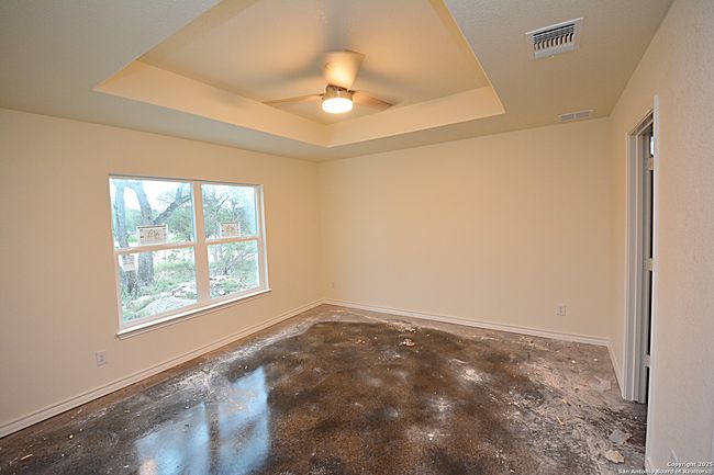 521 Lariat Pass, House other with 3 bedrooms, 2 bathrooms and null parking in Spring Branch TX | Image 5