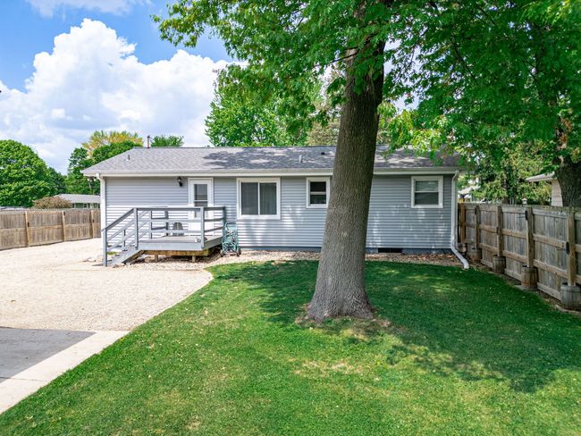 304 Hortense Dr, House other with 3 bedrooms, 2 bathrooms and 8 parking in Kirkland IL | Image 23