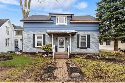 112 Goderich St W, Seaforth, ON, N0K1W0 | Card Image
