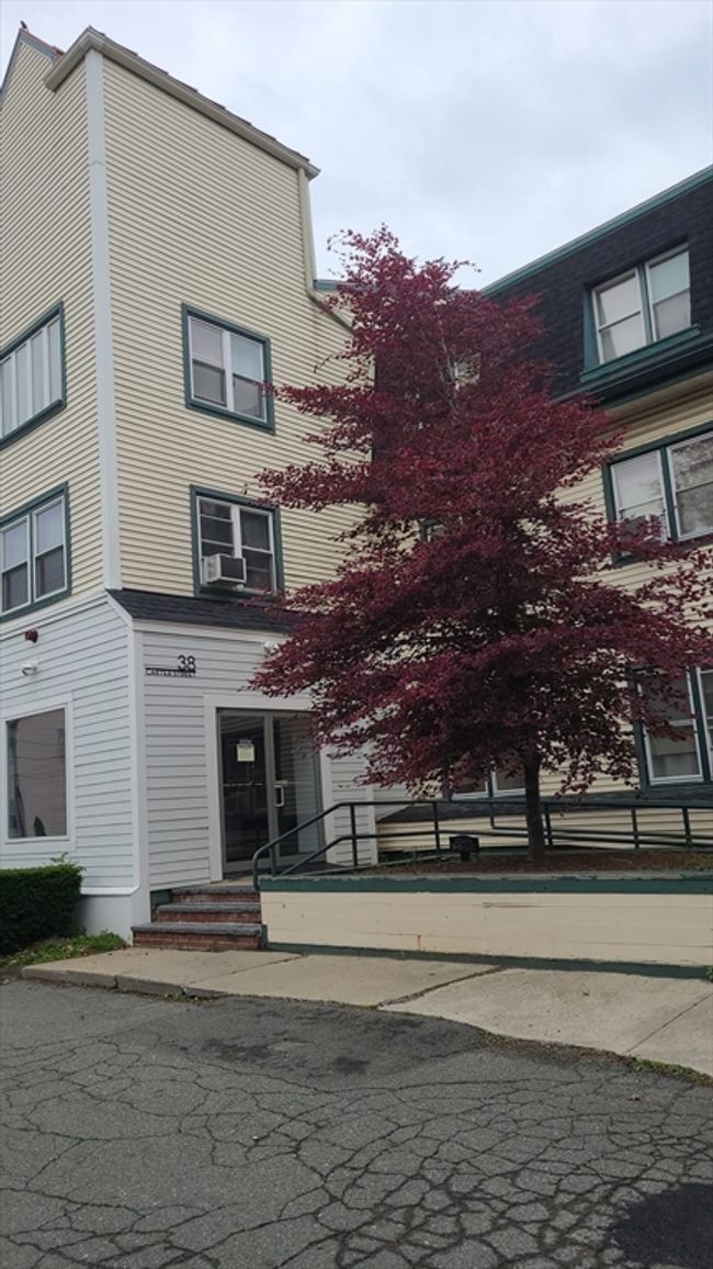 APT-303 - 38 Carter St, Condo with 2 bedrooms, 1 bathrooms and 1 parking in Everett MA | Image 40