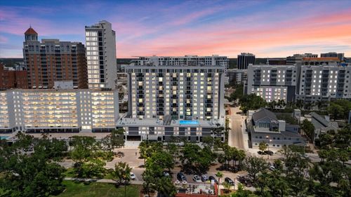 unit-10j-101 S Gulfstream Ave, SARASOTA, FL, 34236-8915 | Card Image