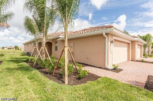 1771 Alameda Dr, Naples, FL, 34120-5650 | Card Image