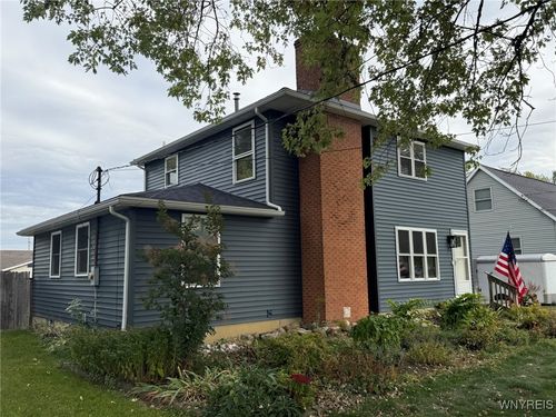 3782 Harvard St, Hamburg, NY, 14075-2728 | Card Image