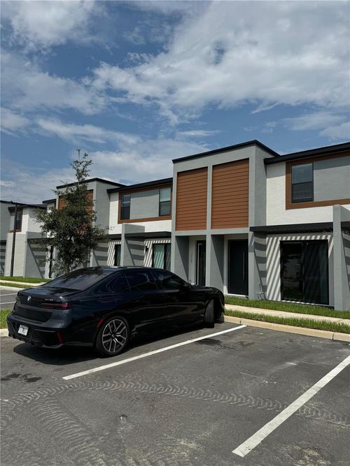 3237 Energy Dr, Kissimmee, FL, 34747-2325 | Card Image