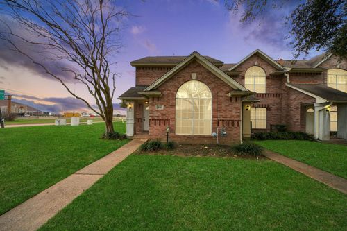 1010 Garden Walk Dr, La Porte, TX, 77571-6231 | Card Image
