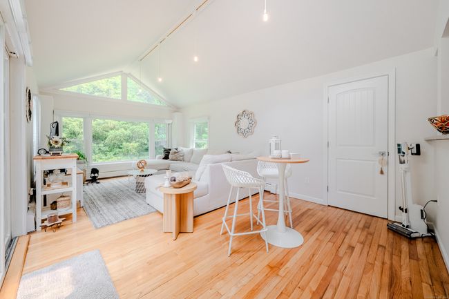 11 Walker Ln, House other with 3 bedrooms, 2 bathrooms and null parking in Woodbridge CT | Image 7