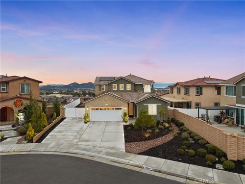 30646 Canary Palm, Menifee, CA, 92584-2919 | Card Image