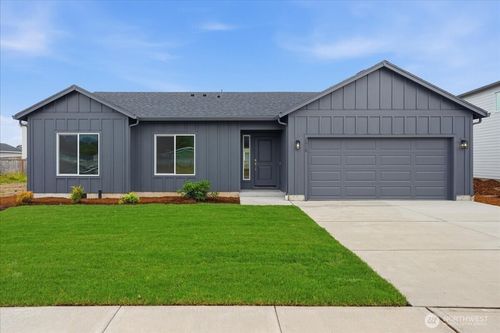 2018 Henderson Way, Longview, WA, 98632-2982 | Card Image