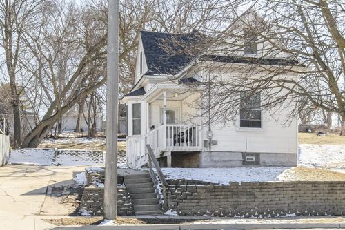 821 E Main Street, Waukesha, WI, 53186 | Card Image