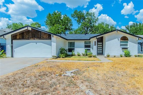 5702 Whitebrook Dr, Austin, TX, 78724-3449 | Card Image