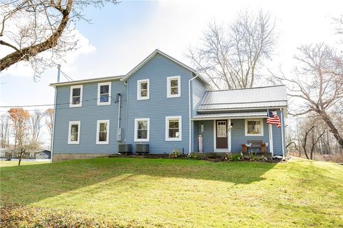 582 Pollock Store Rd, Volant, PA, 16156-5630 | Card Image