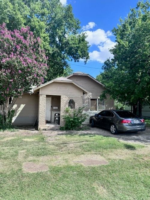 1323 Gould Ave, Fort Worth, TX, 76164-9016 | Card Image