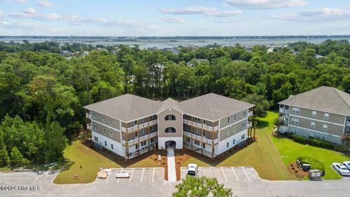 apt-b3-400 Lighthouse Ln, Cedar Point, NC, 28584-8832 | Card Image