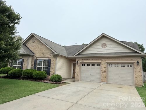 5707 Verducci Ln, Waxhaw, NC, 28173-7128 | Card Image