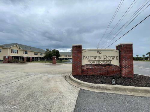 806 Baldwin Rowe Cir, Panama City, FL, 32405-5890 | Card Image