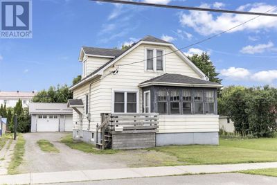 229 Goulais Ave, Home with 2 bedrooms, 1 bathrooms and null parking in Sault Ste. Marie ON | Image 1