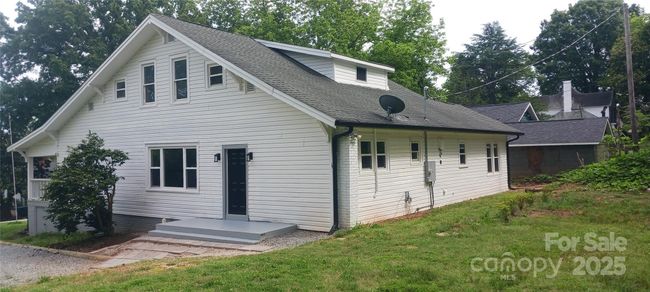 105 N Inman Ave, House other with 5 bedrooms, 3 bathrooms and null parking in Bessemer City NC | Image 22