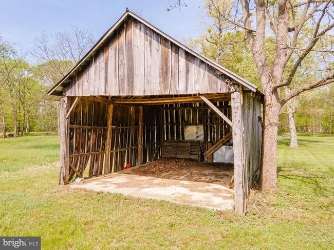 2048 Hinton Rd, House other with 2 bedrooms, 2 bathrooms and null parking in KEARNEYSVILLE WV | Image 92