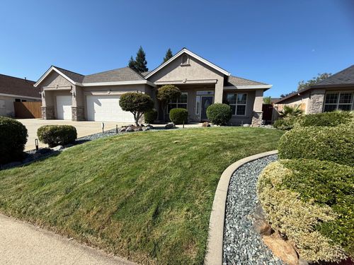 522 Centavo Way, Redding, CA, 96003-6600 | Card Image