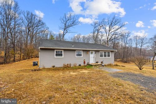 7 Fletcher Ln, AMISSVILLE, VA, 20106 | Card Image