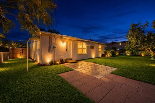 1716 N 25th Ave, Hollywood, FL, 33020-2629 | Card Image