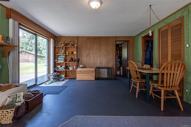 1301 Sayward Rd, House other with 5 bedrooms, 3 bathrooms and 6 parking in Sayward BC | Image 8