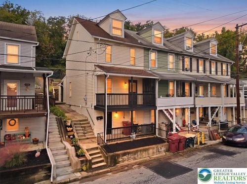 1110 Lehigh Avenue, Whitehall Twp, PA, 18052 | Card Image