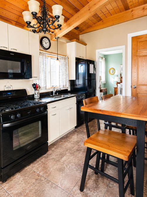 dinghy-84 Ocean Drive, Seabrook, NH, 03874 | Card Image