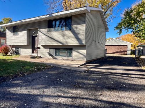 5447 N 4th St, Brooklyn Center, MN, 55430-3202 | Card Image