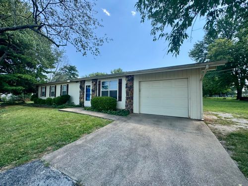 2862 N Pierce Ave, Springfield, MO, 65803-3542 | Card Image
