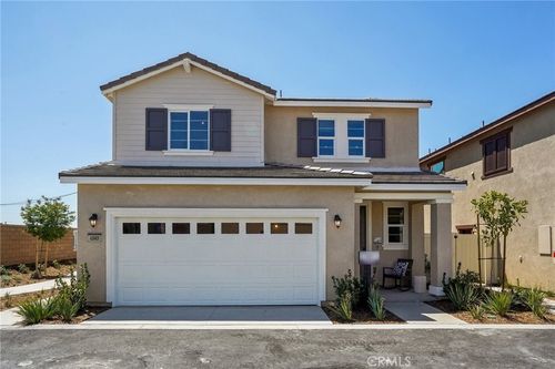 6332 Moonfire Ln, Fontana, CA, 92336-4057 | Card Image