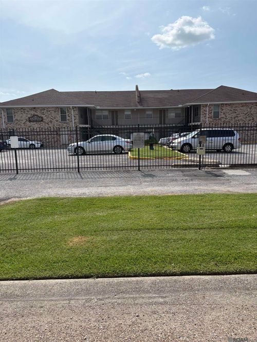 16-4518 Y A Tittle Ave, Baton Rouge, LA, 70820-3653 | Card Image