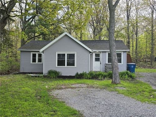 6959 Revere Dr, Derby, NY, 14047-9547 | Card Image