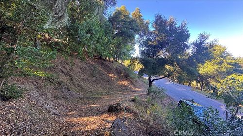 9605 Santa Cruz Rd, Atascadero, CA, 93422-1340 | Card Image