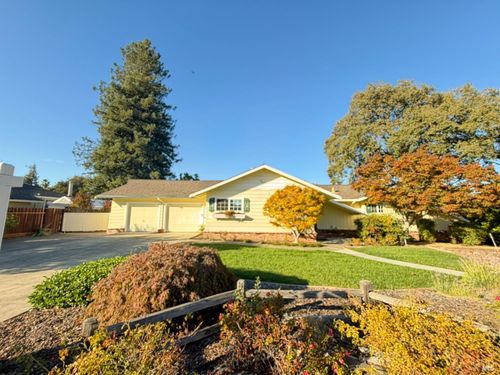 2303 Oak Knoll Drive, Santa Rosa, CA, 95403 | Card Image
