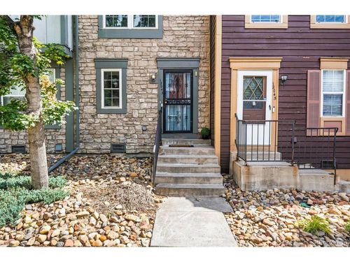12043 E Hoye Dr, Aurora, CO, 80012-3295 | Card Image
