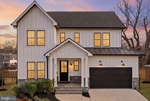 315 Charles St Se, VIENNA, VA, 22180-4857 | Card Image