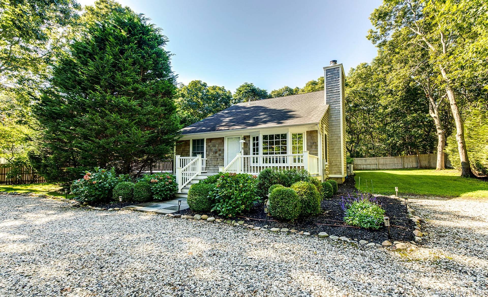 4 Montauk Blvd, For Sale in East Hampton - eXp Realty
